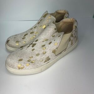 Matisse Cowhide Slip-On Booties Women’s Size 10 Gold Foil Accent Shoes